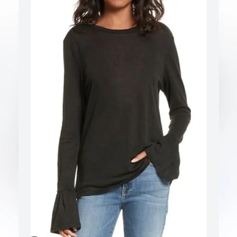FRAME Ruffle Cuff Linen Top